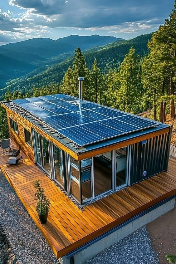 Konteyner Evlerde Güneş Paneli Kullanımı: Enerji Tasarrufu ve Sürdürülebilir Yaşamın Anahtarı