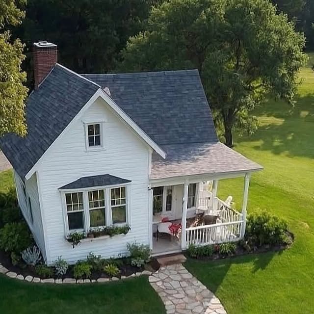 Prefabrik Yapıların Avantajları: Neden Tercih Edilmeli?