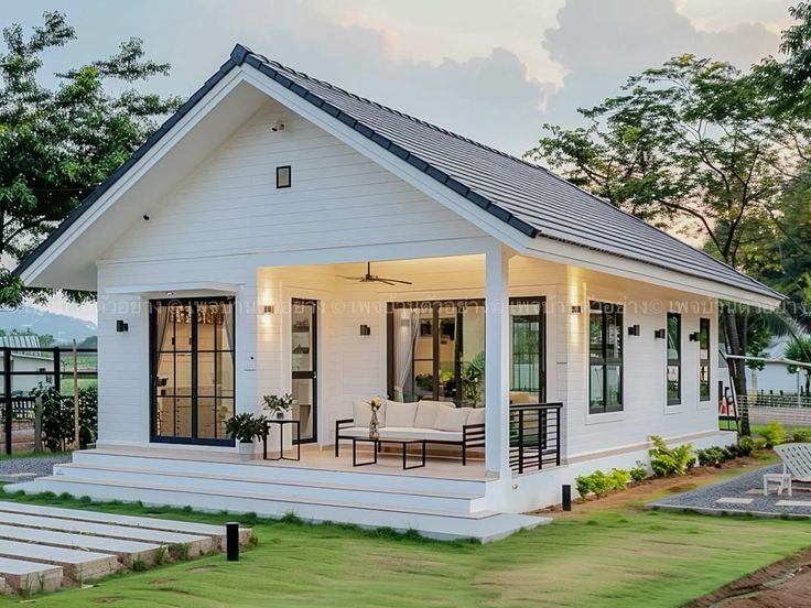 Küçük Ama Fonksiyonel: Minimalist Prefabrik Evler