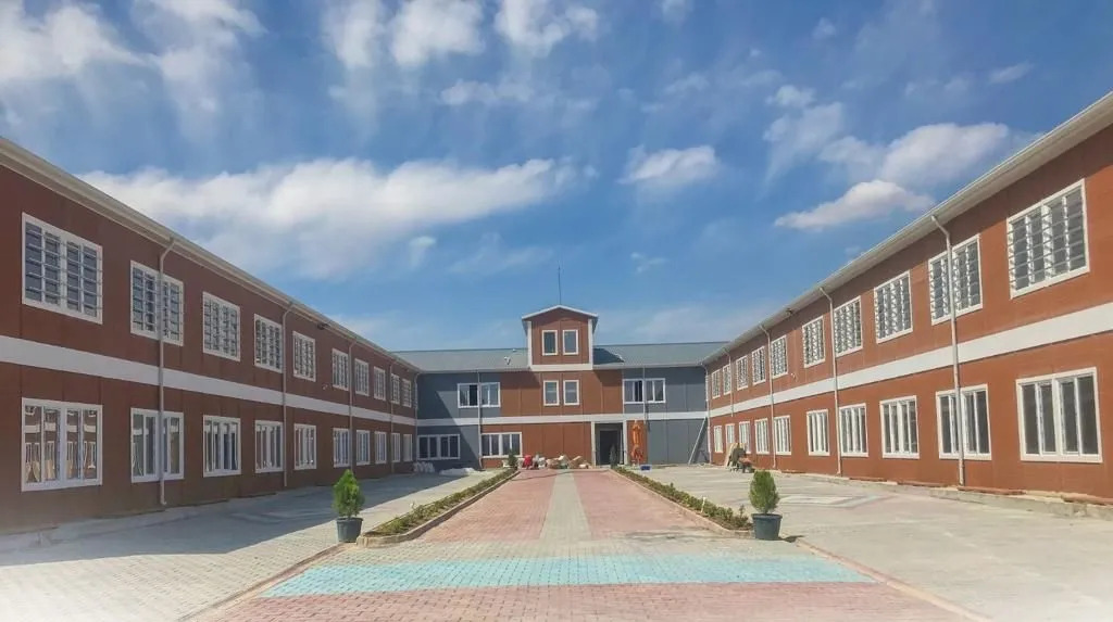 Öğrenci Yurtlarından Hastanelere: Prefabrik Yapıların Kullanım Alanları